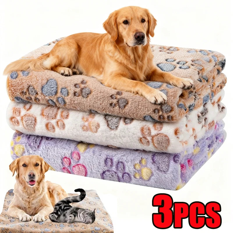 Pet Blanket Cute Dog Paw Print Blanket Pet Mat Warm Comfortable Blanket for Cat Dogs Soft Fluffy Pet Mat Flannel Dog Blankets