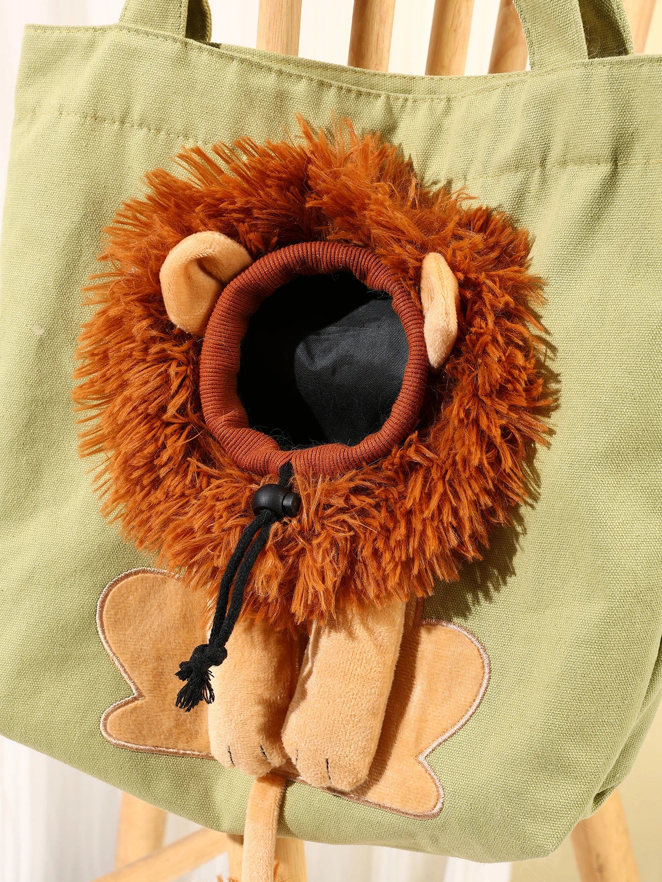 Pet Canvas Shoulder Bag Lion Shaped Cute Cat Carrier Portable Shoulder Carrying Bag Chest Cat Bag Outdoor Cat Tote